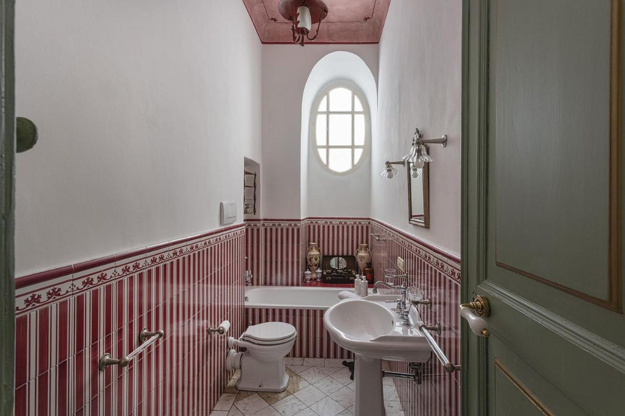 Fancy Apartment In Palazzo Grimaldi By Wonderful Italy เจนัว ภายนอก รูปภาพ